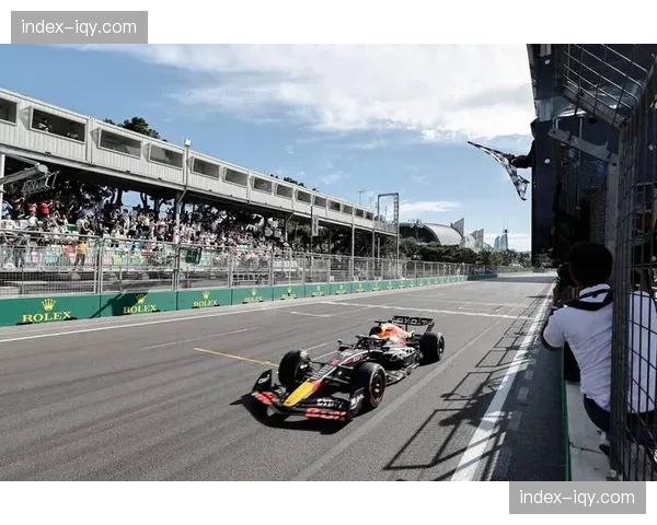 F1澳大利亚大奖赛前瞻：红牛车队维斯塔潘瞄准墨尔本三连冠，赛车升级成焦点