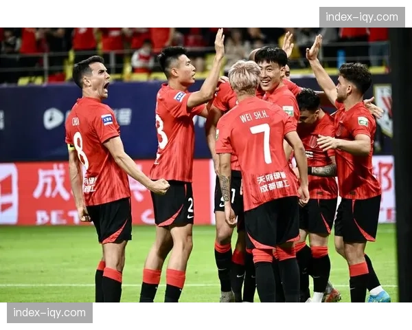 成都蓉城新专业足球场通过验收，预计将于下月首次承办中超赛事