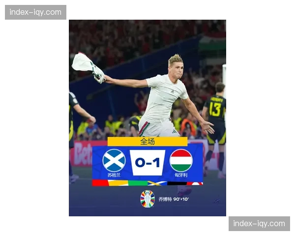 终场哨响,恩波利教练组集体研究平板回放最后时刻的防守落位问题 终场哨响,恩波利教练组集体研究平板回放最后时刻的防守落位问题