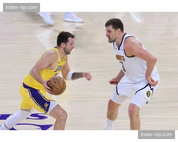 NBA官方晒本赛季五项数据王：东契奇得分王、约基奇篮板助攻王
